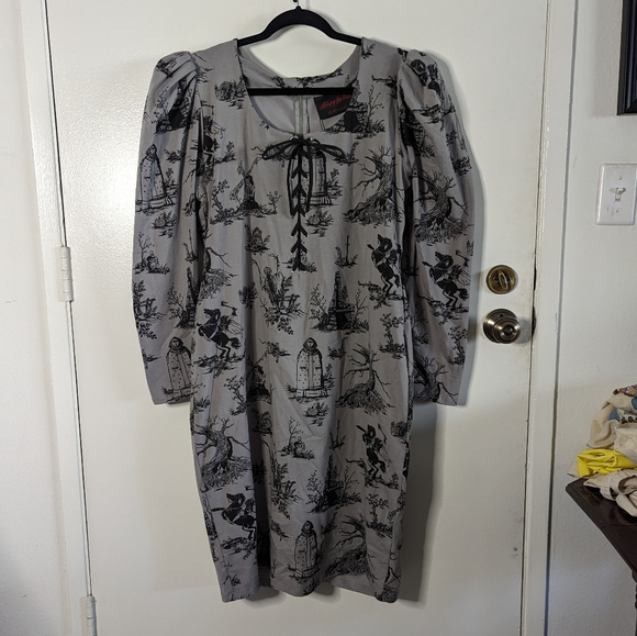 La Femme Noir Sleepy Hallow Gothic Tales Toile Long Sleeve Wiggle Dress 3XL NWT - Picture 1 of 12